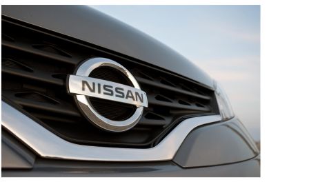 Логотип бренда Nissan 2001 года.jpg